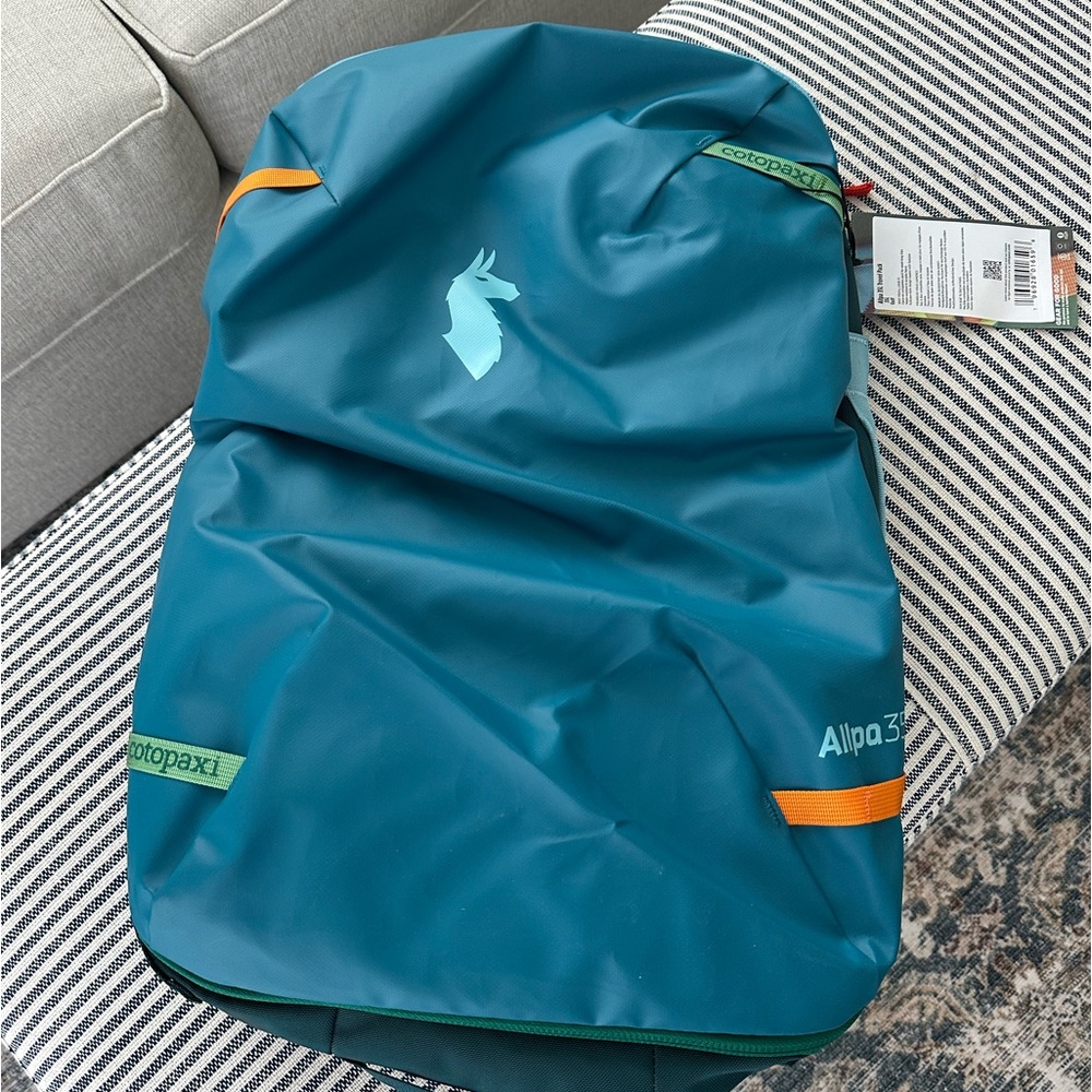 Cotopaxi Allpa 35L Travel Pack NWT
